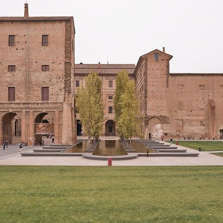 Luxury 6 Al Duomo Di Parma Apartment Exterior photo